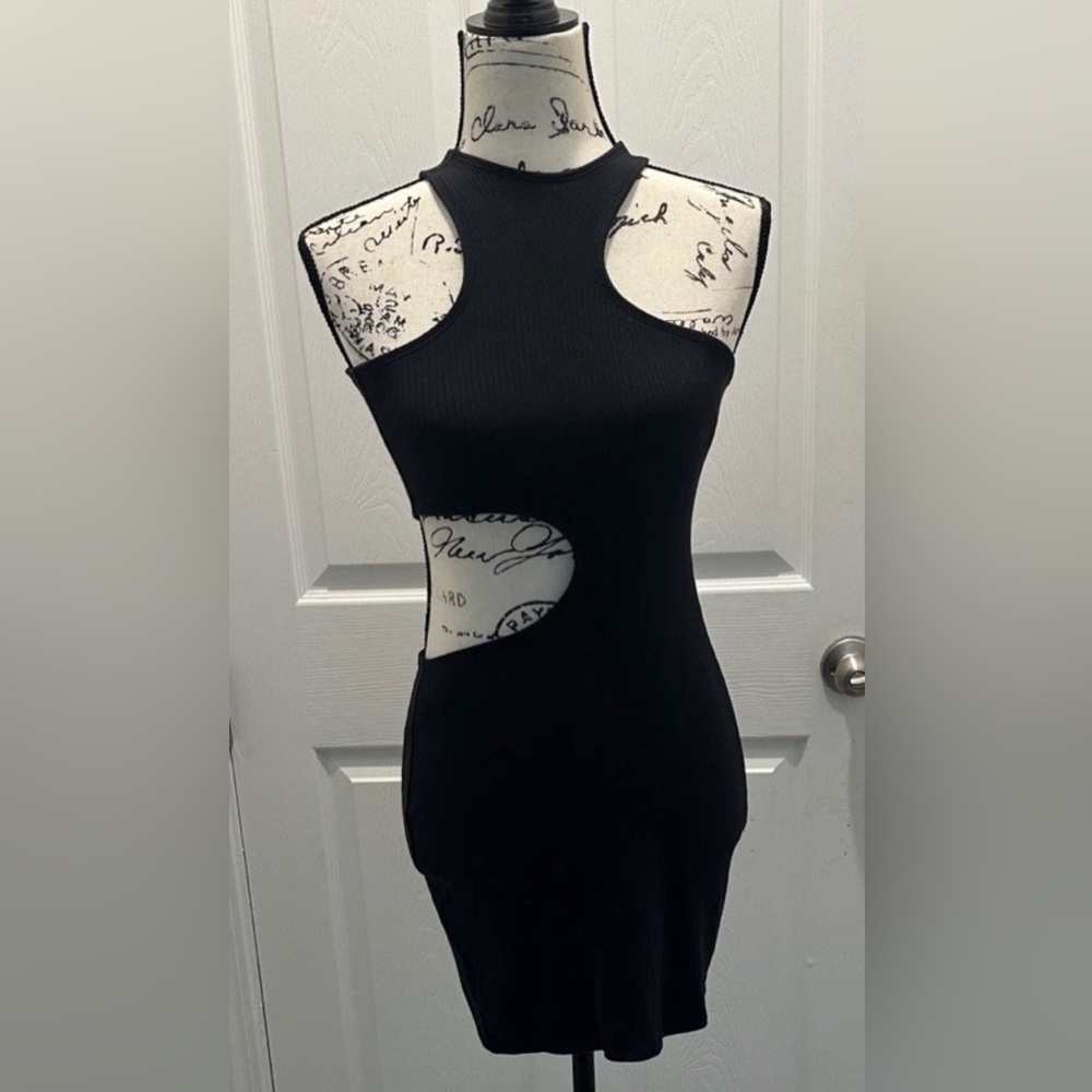 Abercrombie & Fitch Black Asymmetrical Cutout Bodycon Dress